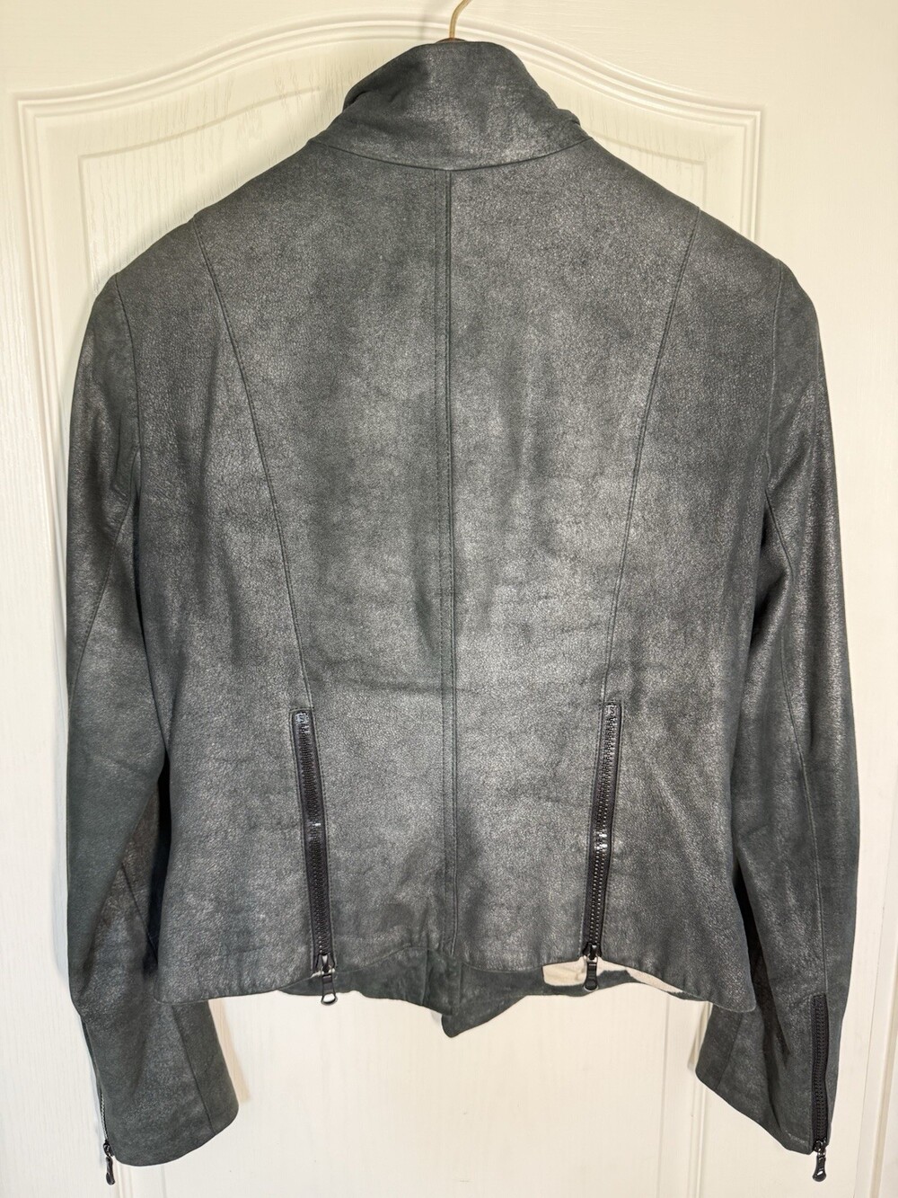 DVF Archival 2010 Patisserie Metallic Pewter Leather Jacket 8 - Picture 5 of 8